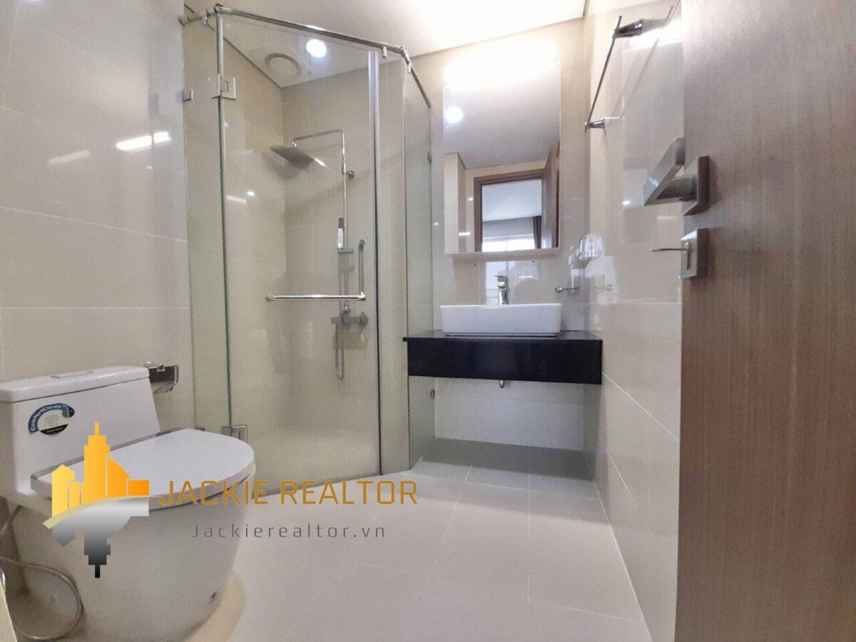 Superb nice apartment in L5 Ciputra for rent (8)