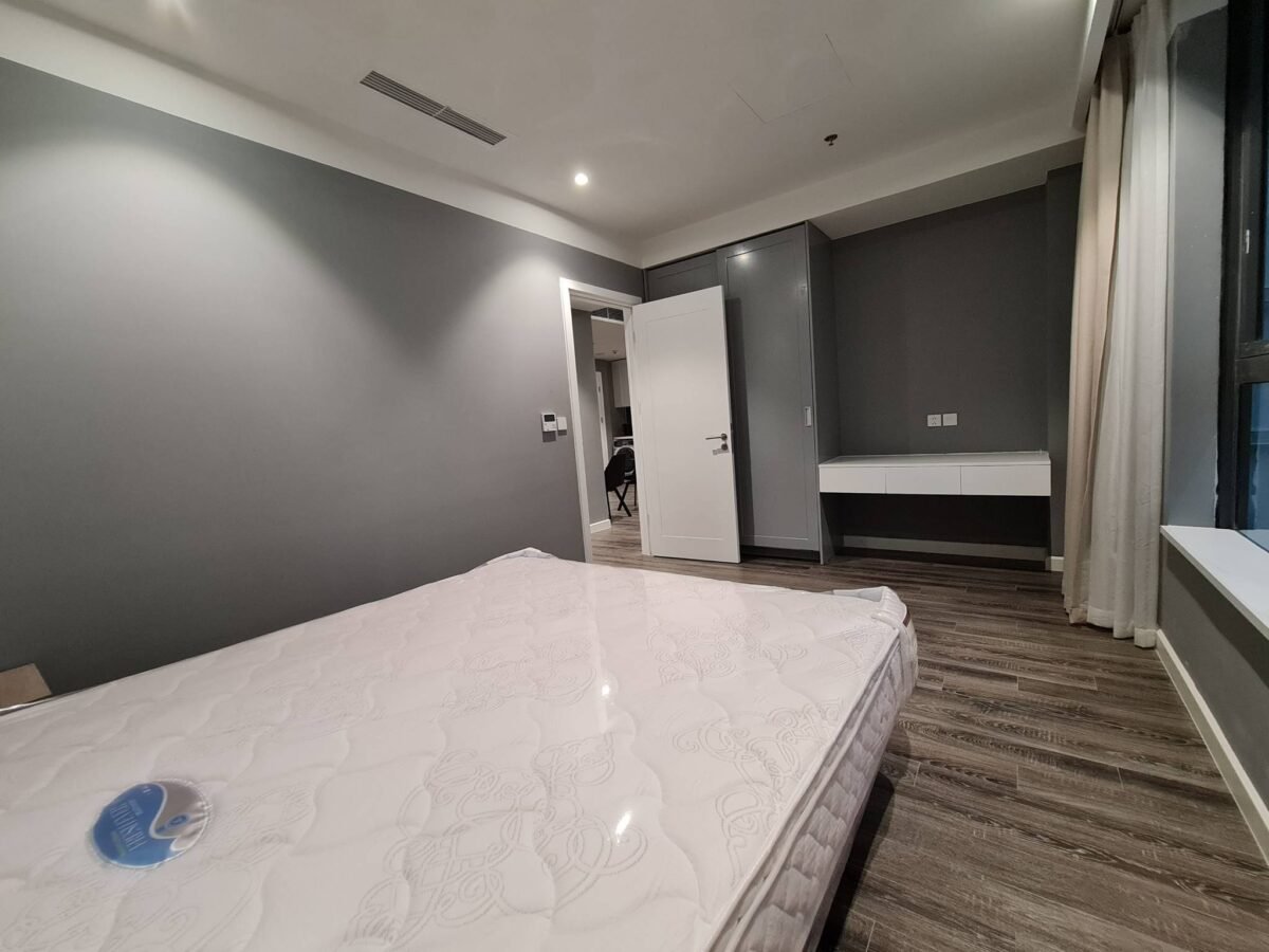 Rent a wonderful 3BRs apartment in Lexington Thuy Khue (6)