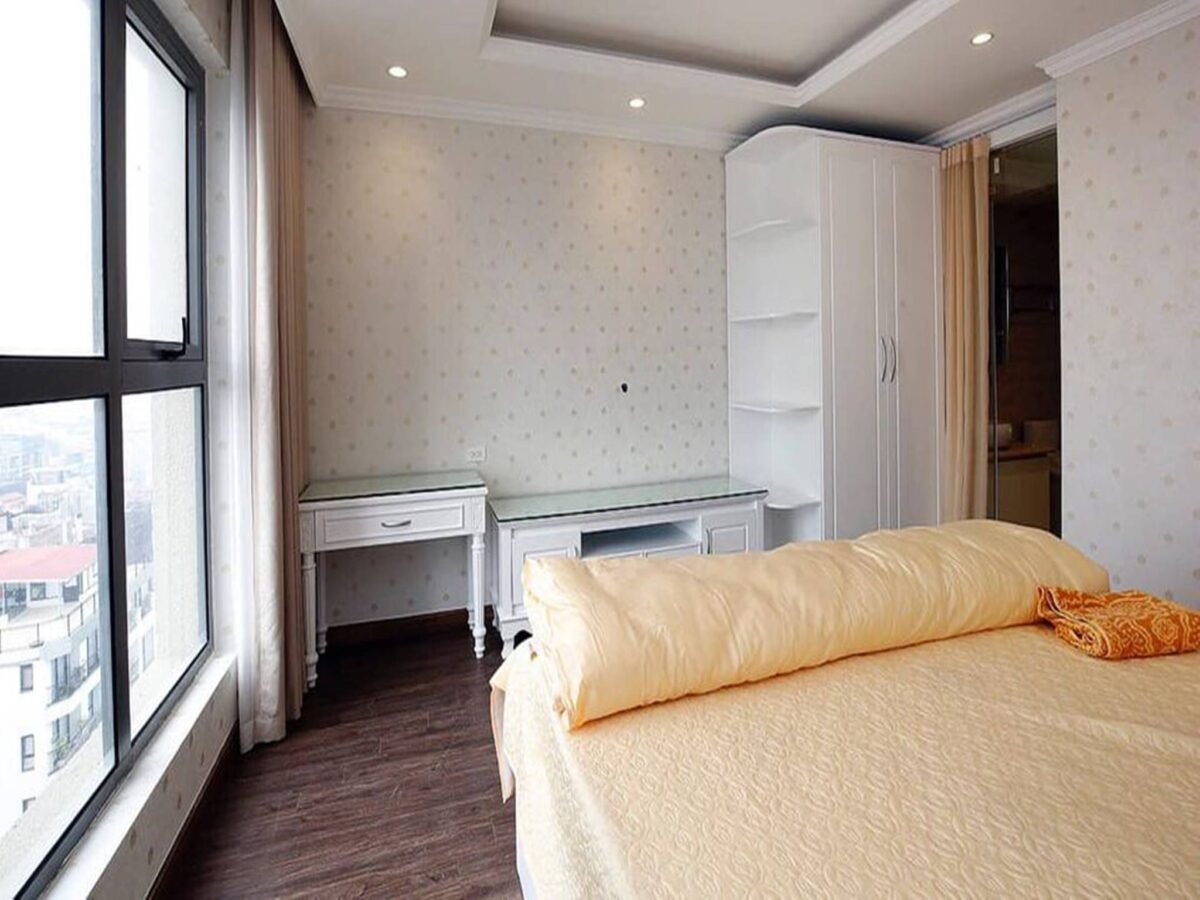 Rent an incredible 88m2 D'. Le Roi Soleil apartment (3)