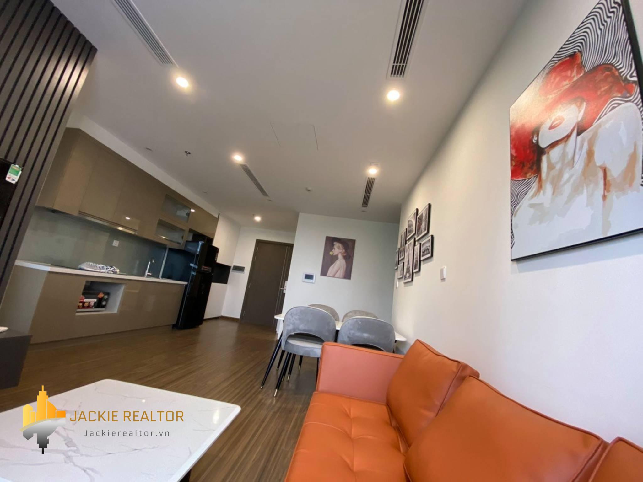 Stylish apartment for rent in W3 Vinhomes West Point (1)