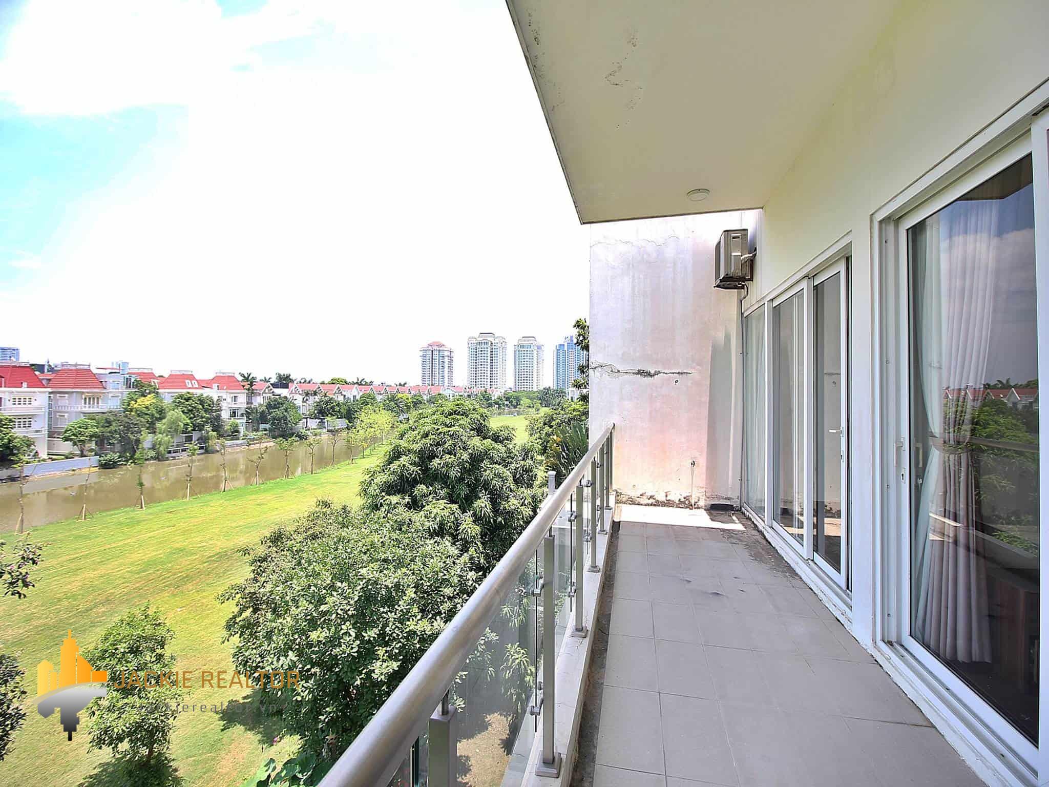Superb huge 06BRs detached villa for rent in Ciputra Hanoi (1)