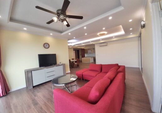 Beautiful red sofa apartment for rent at E1 Ciputra (1)