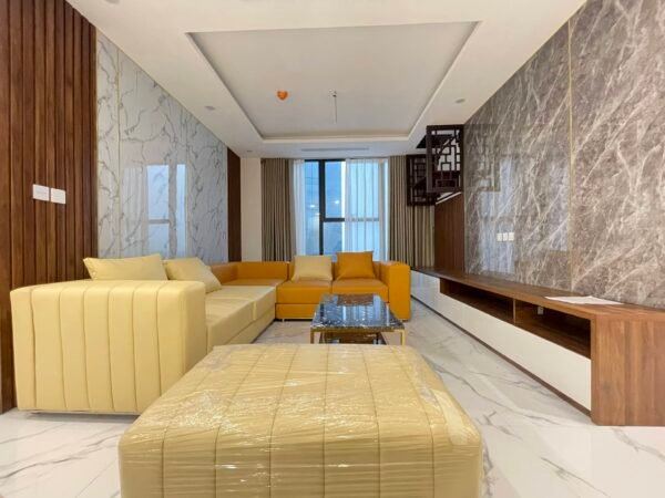 Exclusive 'Dual Key' apartment for rent in Sunshine City (1)