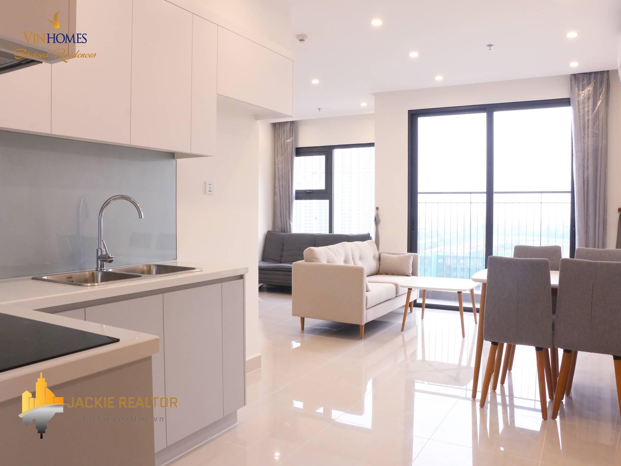 Fully furnished 2-bedroom apartment at Vinhomes Smart City for rent (1)