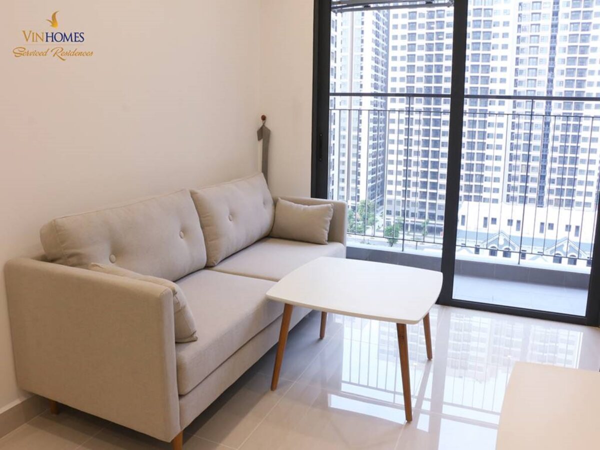 Luxurious 1-bedroom apartment for rent at Vinhomes Smart City (2)