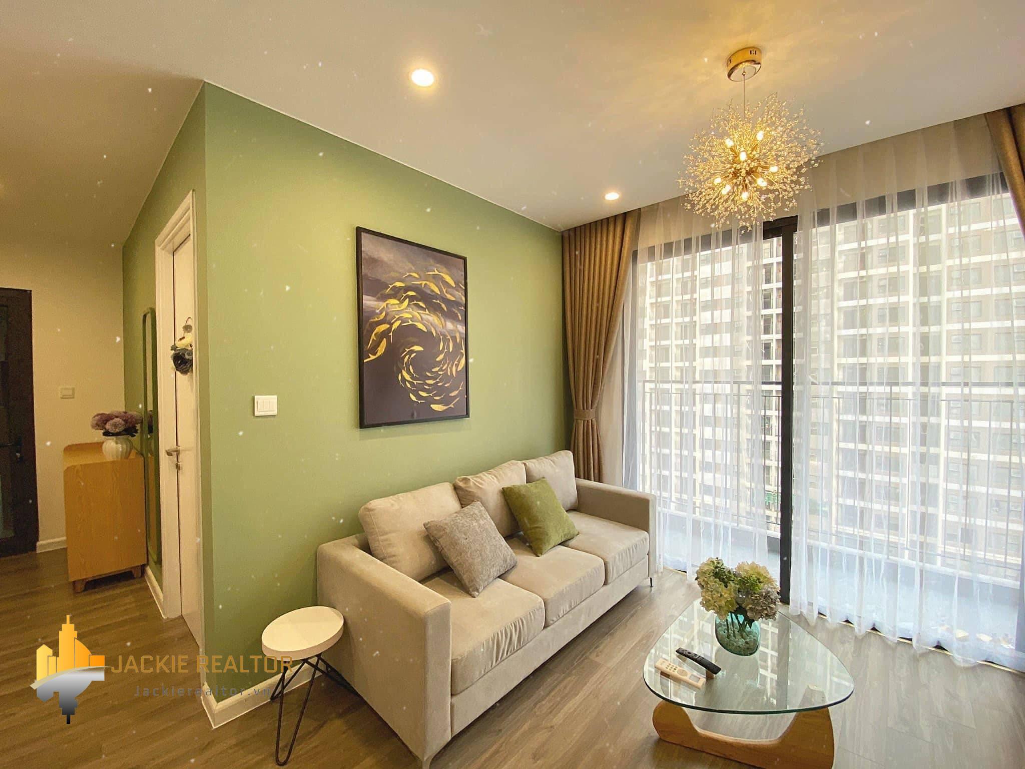 Marvelous 2BRs apartment at Vinhomes Smart City for rent (5)