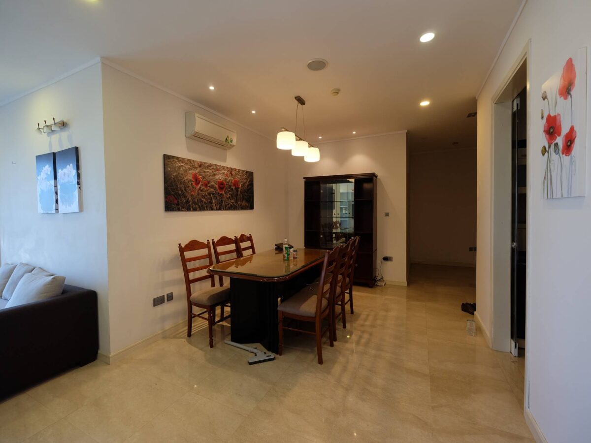 Big 154sqm apartment for rent in L1 Ciputra, next to Ciputra Club (4)