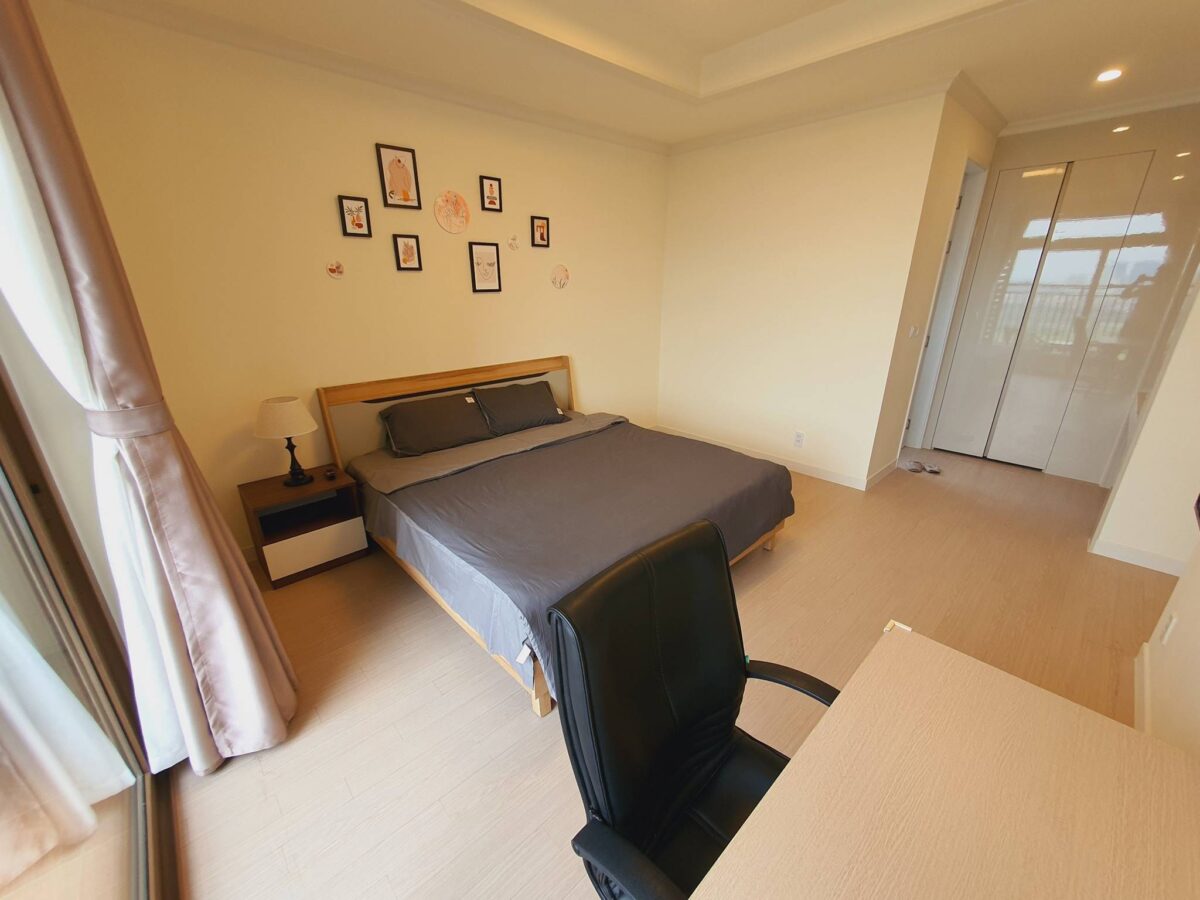 Eye-catching 3BRs apartment at Starlake Gallery for rent (11)