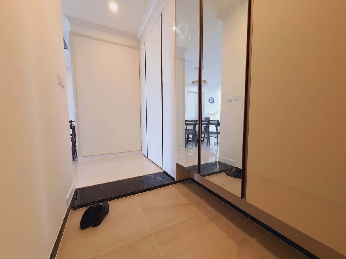 Eye-catching 3BRs apartment at Starlake Gallery for rent (16)