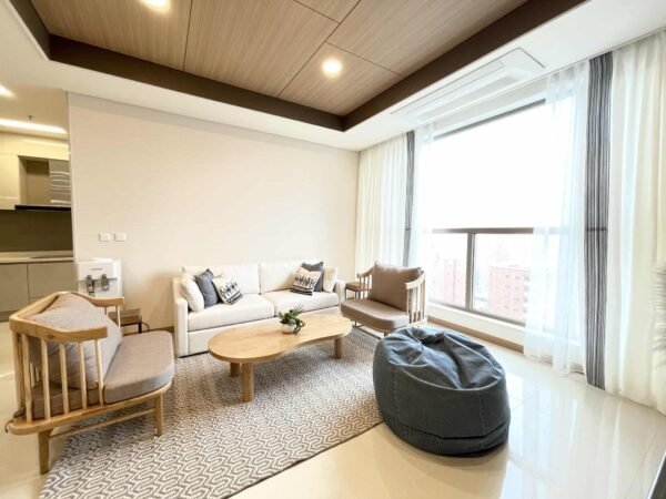 Luxurious Daewoo Starlake apartment for rent, near Metro Line 02 (1)
