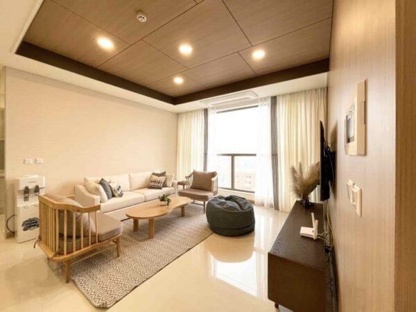 Luxurious Daewoo Starlake apartment for rent, near Metro Line 02 (2)