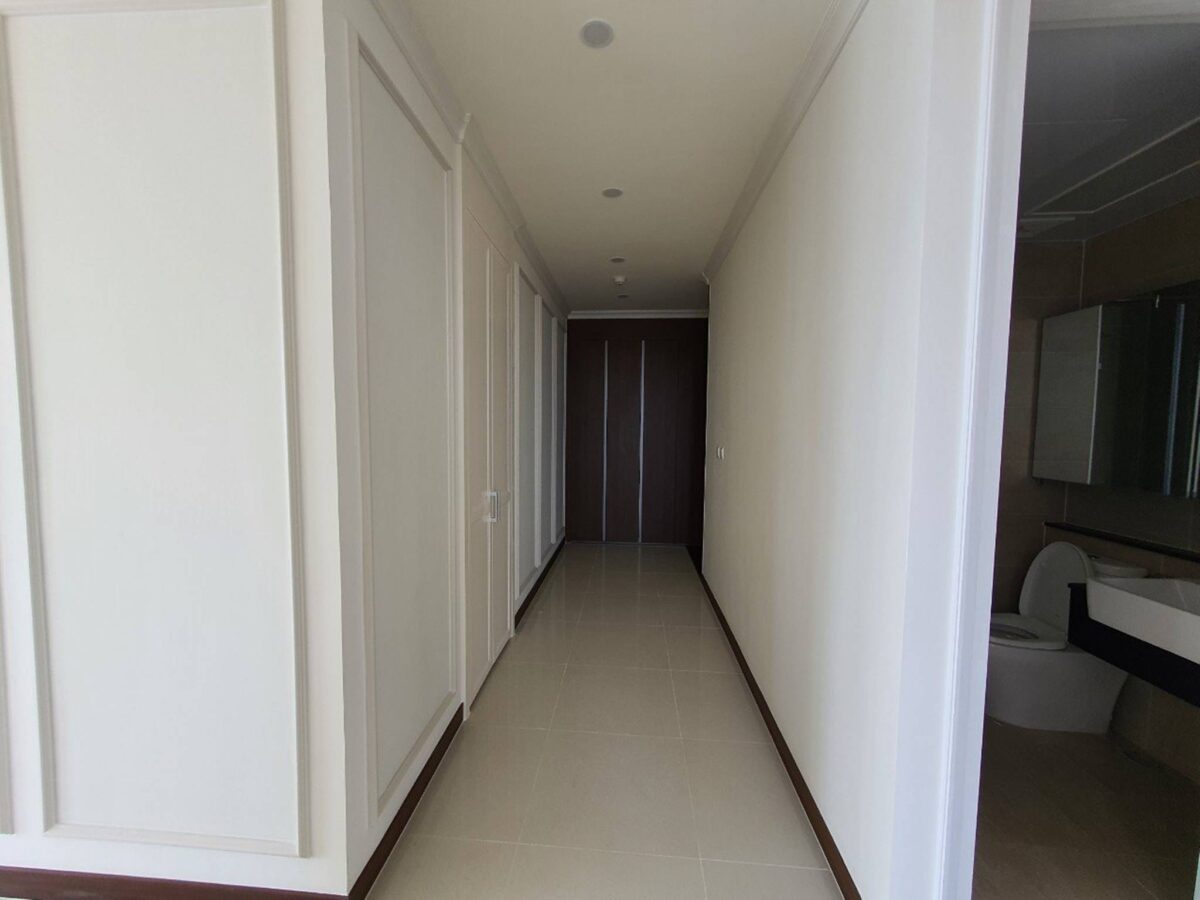 Nice unfurnished 3BRs apartment for rent in Starlake, near the Korean Embassy (6)