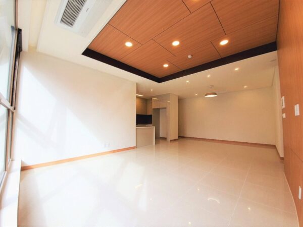 Unfurnished 2 bedroom apartment for rent in 903B Building, Starlake Hanoi (2)