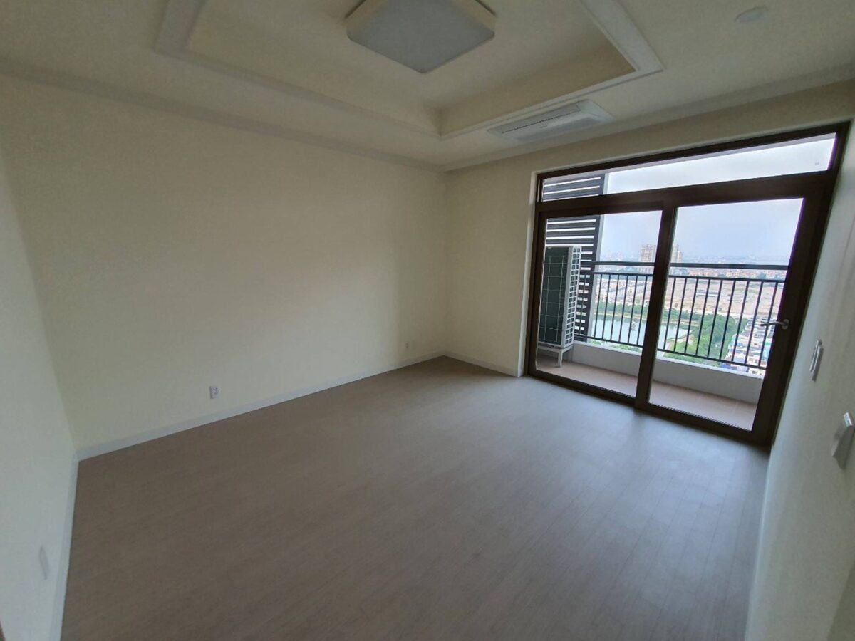 Unfurnished lake view 3BRs apartment for rent at Starlake Hanoi (6)