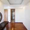 Huge apartment in L2 Ciputra for rent (17)