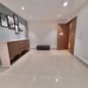 Modern 154sq.m apartment for rent in L5 Ciputra (9)