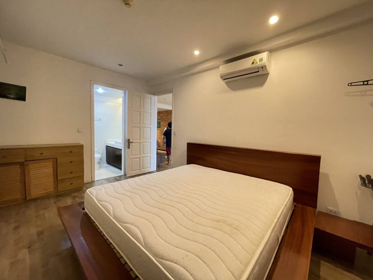 Beautiful Ciputra apartment rental G3 Building - Nice furniture - Reasonable price (10)