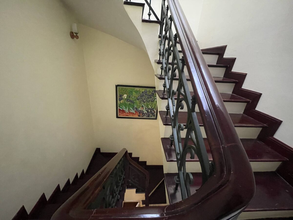 Cheap 198sq.m Ciputra villa for rent (24)