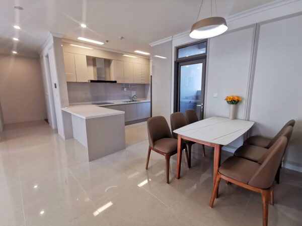 Glamorous Daewoo Starlake apartment for rent in Building 902 (2)