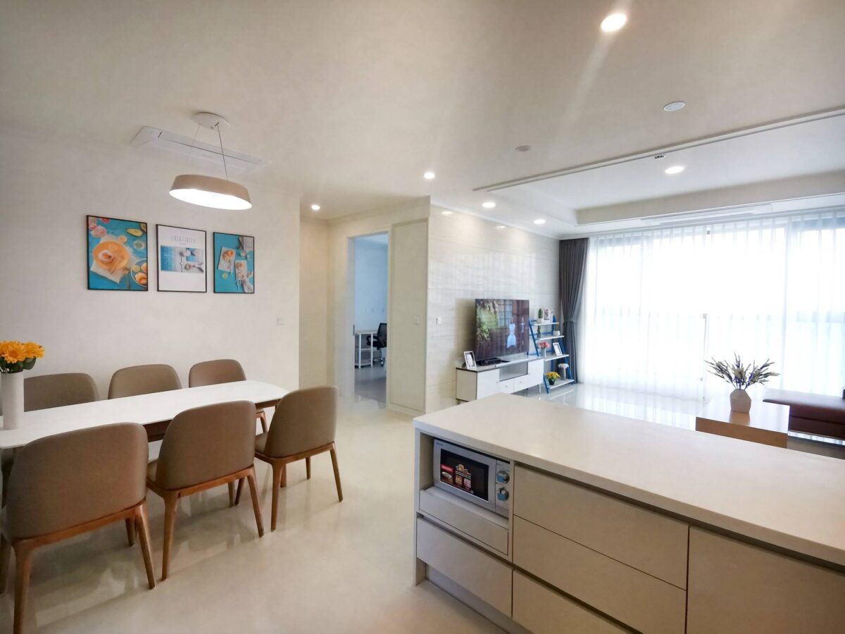 Glamorous Daewoo Starlake apartment for rent in Building 902 (3)