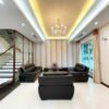 Modern 4BR villa for rent in Vinhomes Riverside Hoa Lan (4)-min