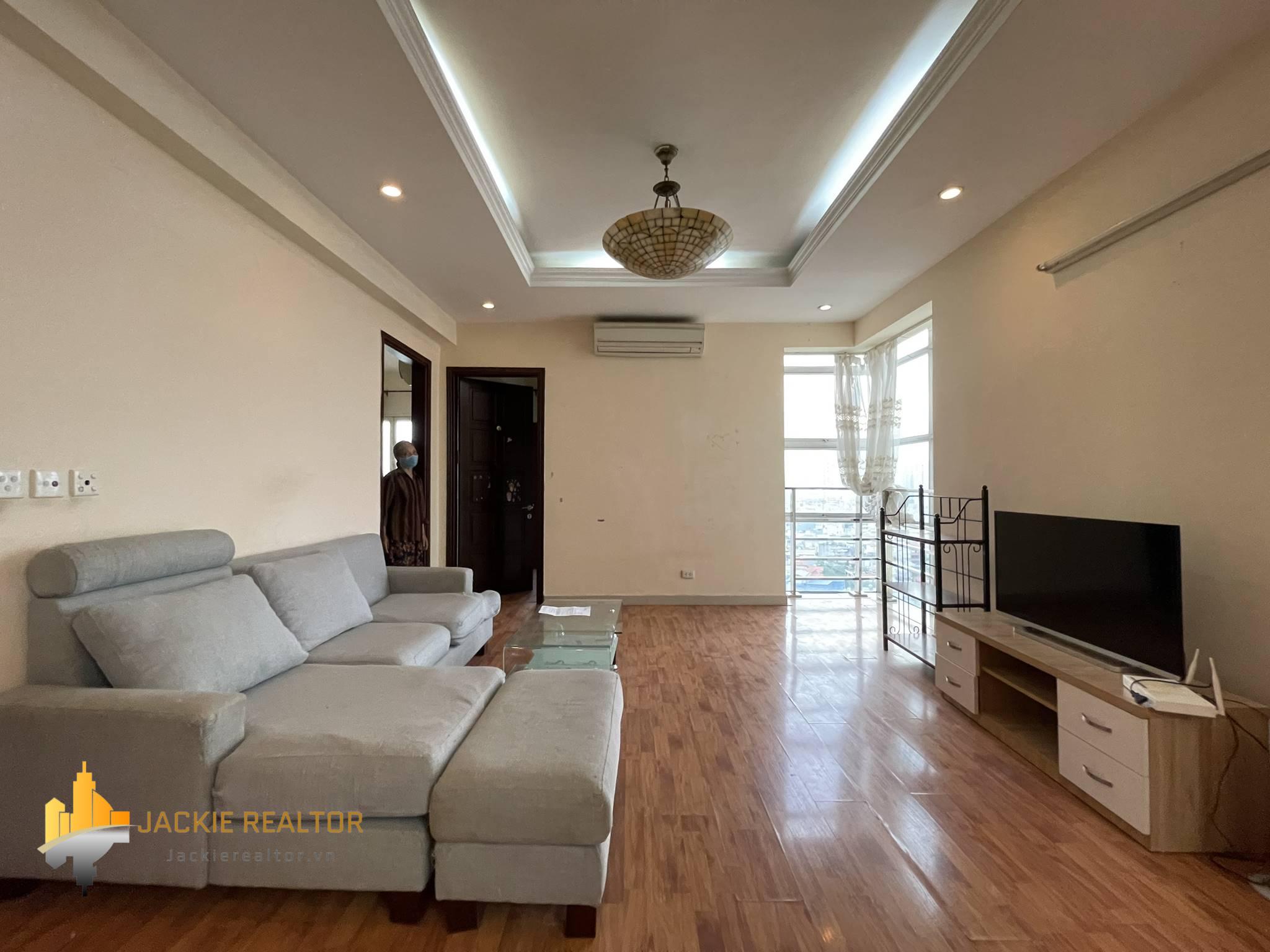 Nice G2 Ciputra Hanoi apartment for rent at a very cheap price (1)