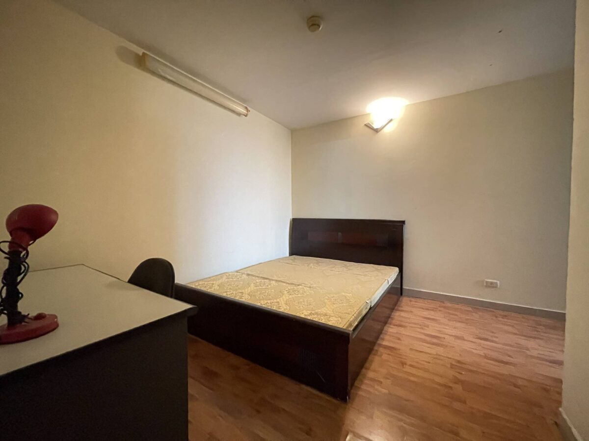 Nice G2 Ciputra Hanoi apartment for rent at a very cheap price (9)