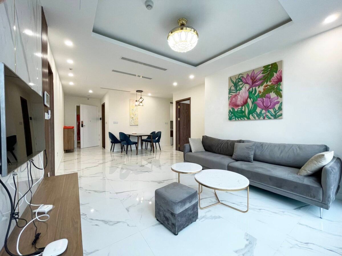 Awesome 2BRs apartment for rent at the most competitive price in Sunshine City market (5)