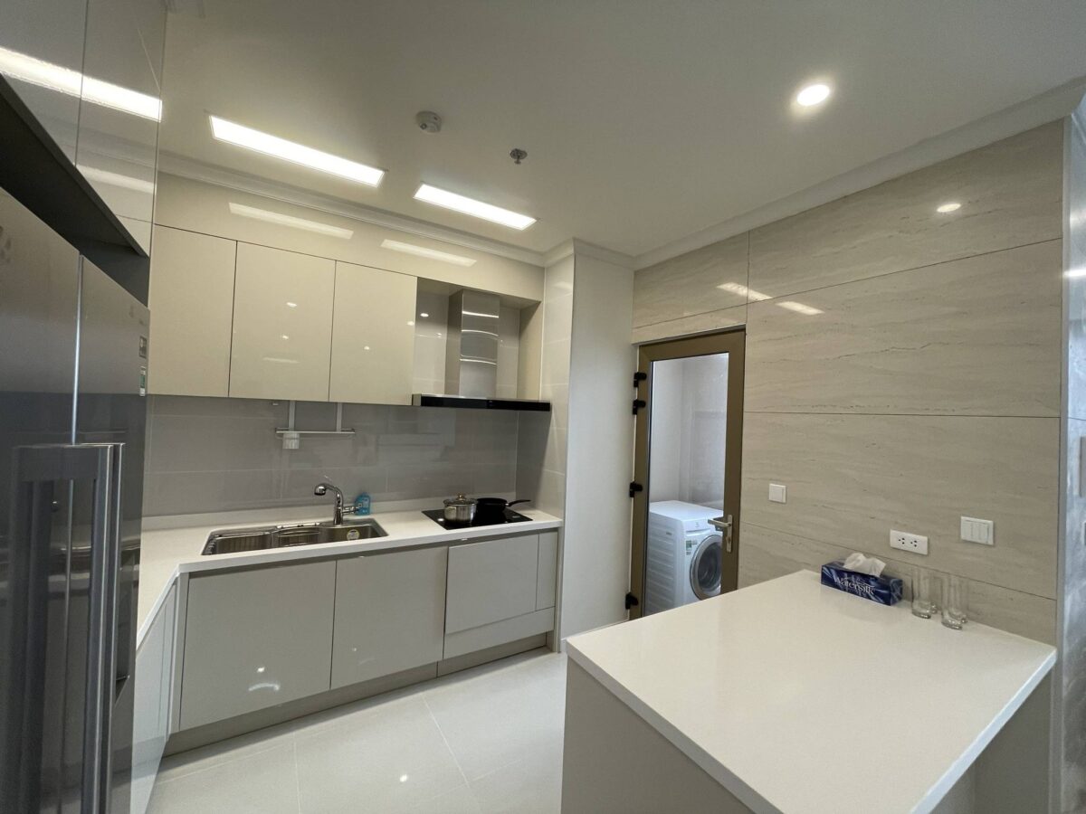 Elegant 3BRs apartment for rent in building 901A, Starlake Hanoi (7)