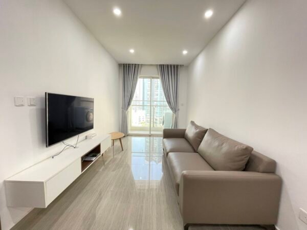 Exclusive renovated 1BR apartment for rent in The Link Ciputra (1)