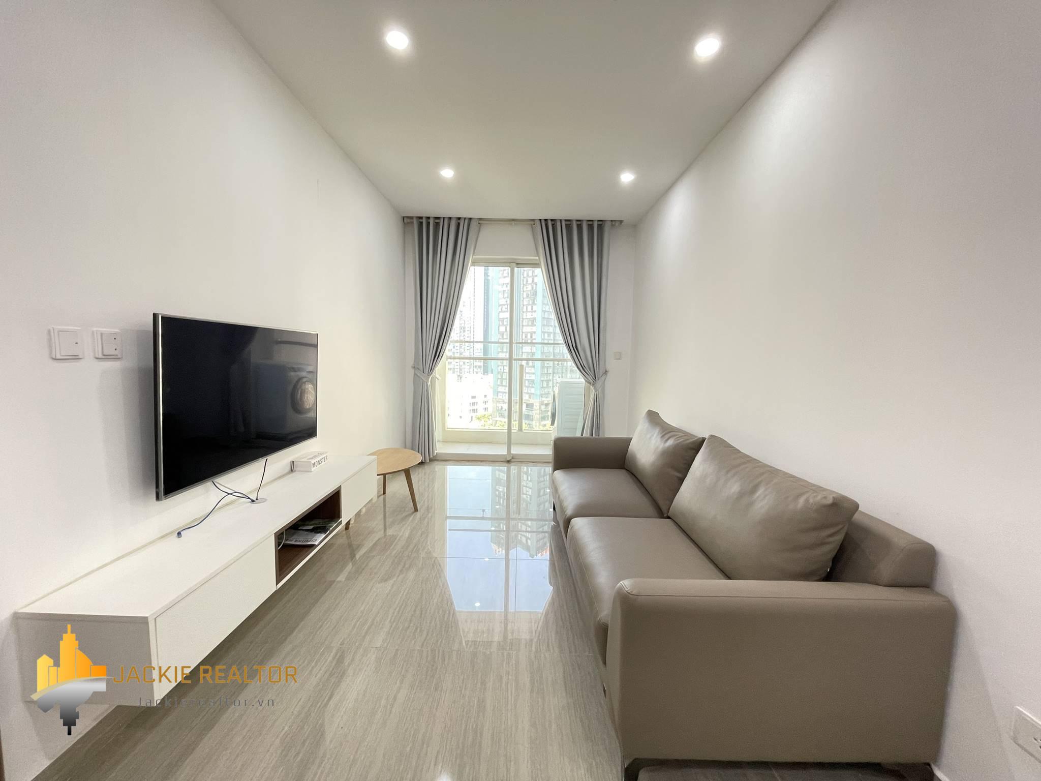 Exclusive renovated 1BR apartment for rent in The Link Ciputra (1)