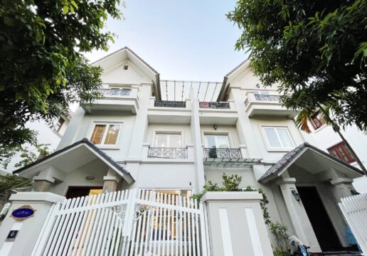 Impressive 4BRs detached house for rent in Vinhomes Riverside Anh Dao (1)