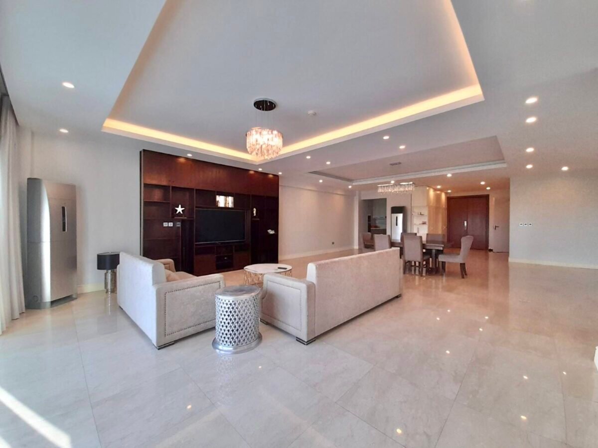 Modern 4-bedroom apartment for rent in The Link Ciputra (1)