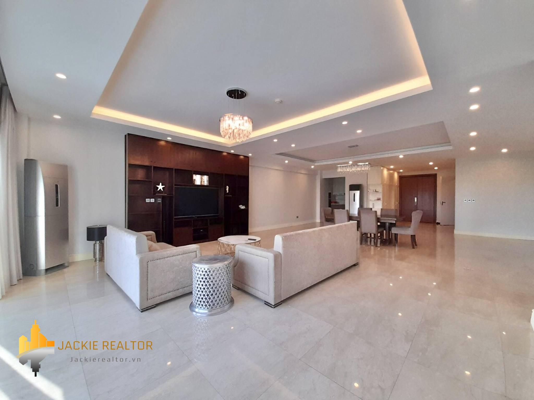 Modern 4-bedroom apartment for rent in The Link Ciputra (1)
