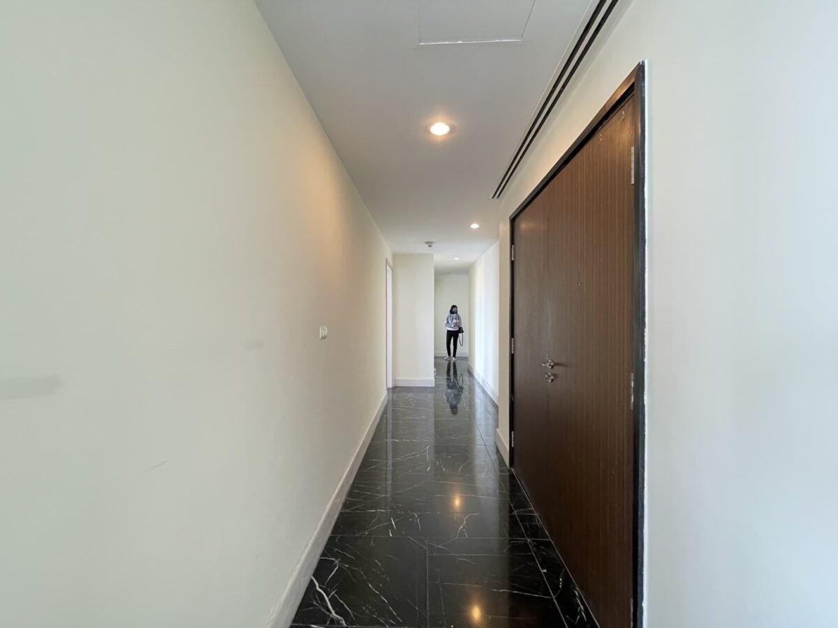 Awesome panoramic lake view unfurnished apartment for rent in Golden Westlake (22)