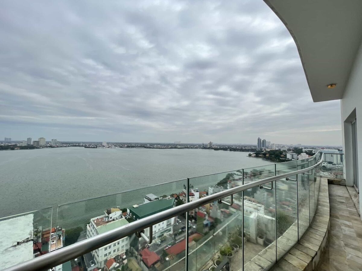 Awesome panoramic lake view unfurnished apartment for rent in Golden Westlake (23)
