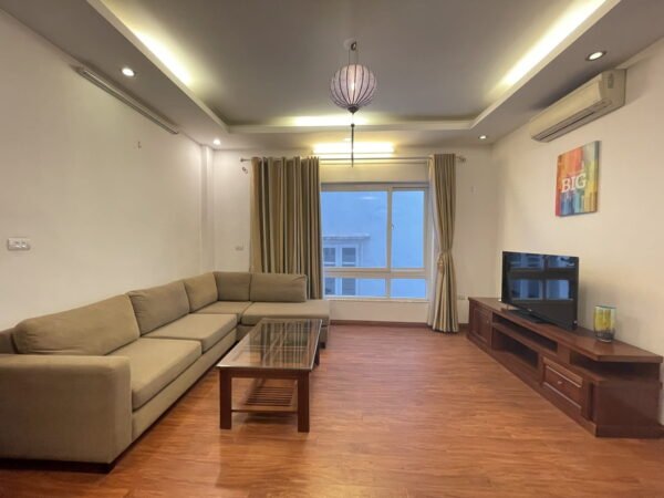 Fully furnished apartment near the lake for rent in Tu Hoa Cong Chua street (1)