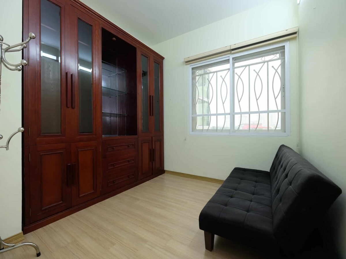 Good Ciputra apartment rental 4 bedrooms - 2 bedrooms - 1100USD (14)