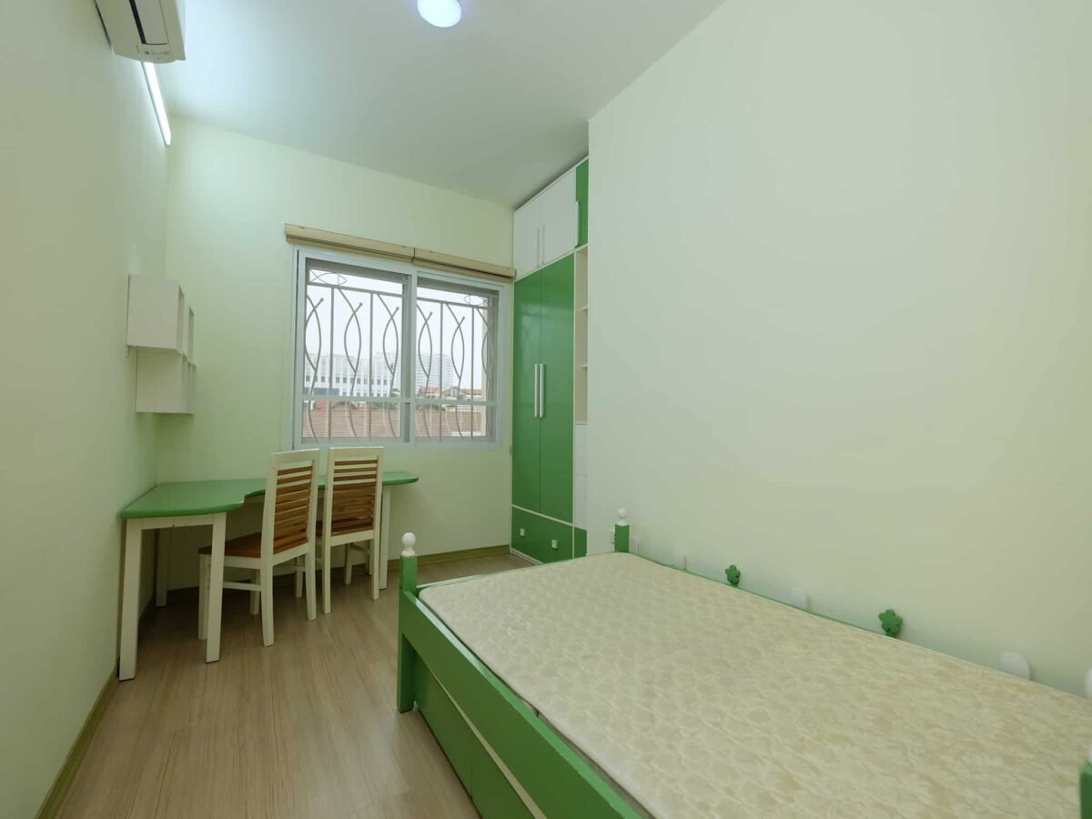 Good Ciputra apartment rental 4 bedrooms - 2 bedrooms - 1100USD (15)