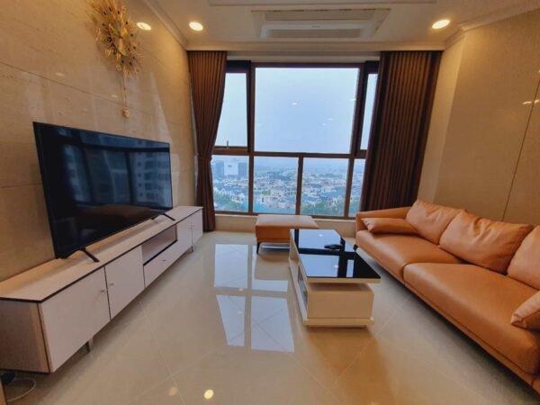 Spacious 3BRs apartment for rent in 901B building, Starlake Tay Ho Tay (1)