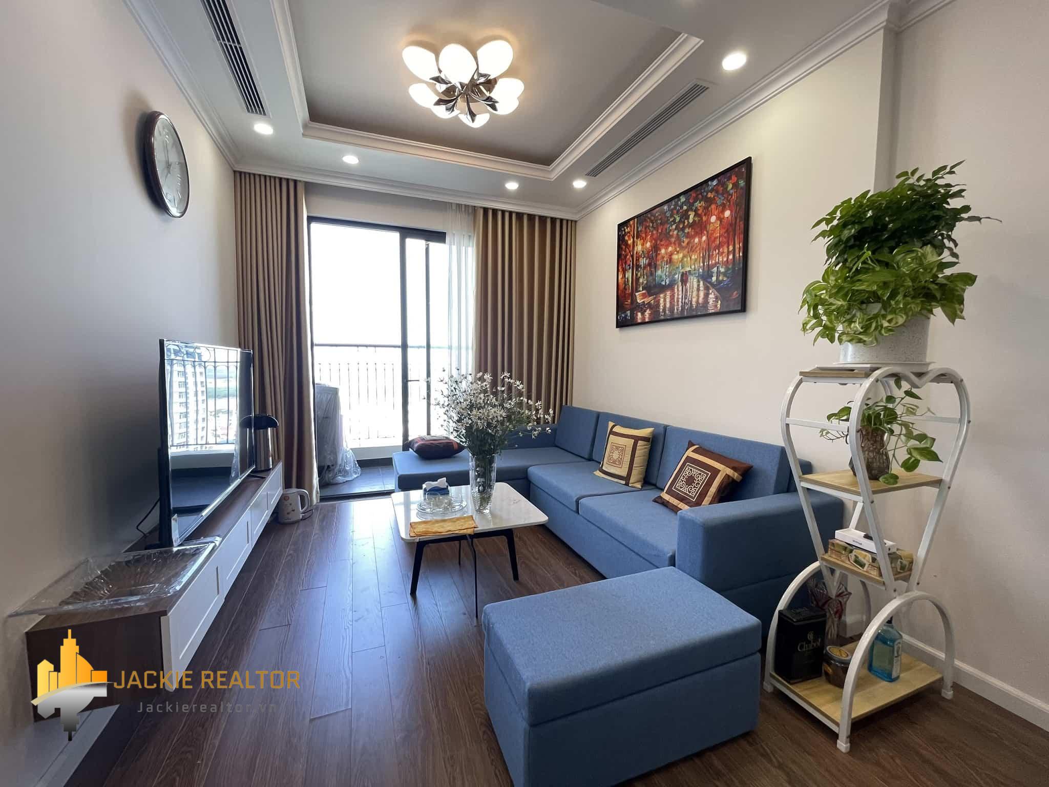 Stunning river view apartment for rent in Sunshine Riverside (1)
