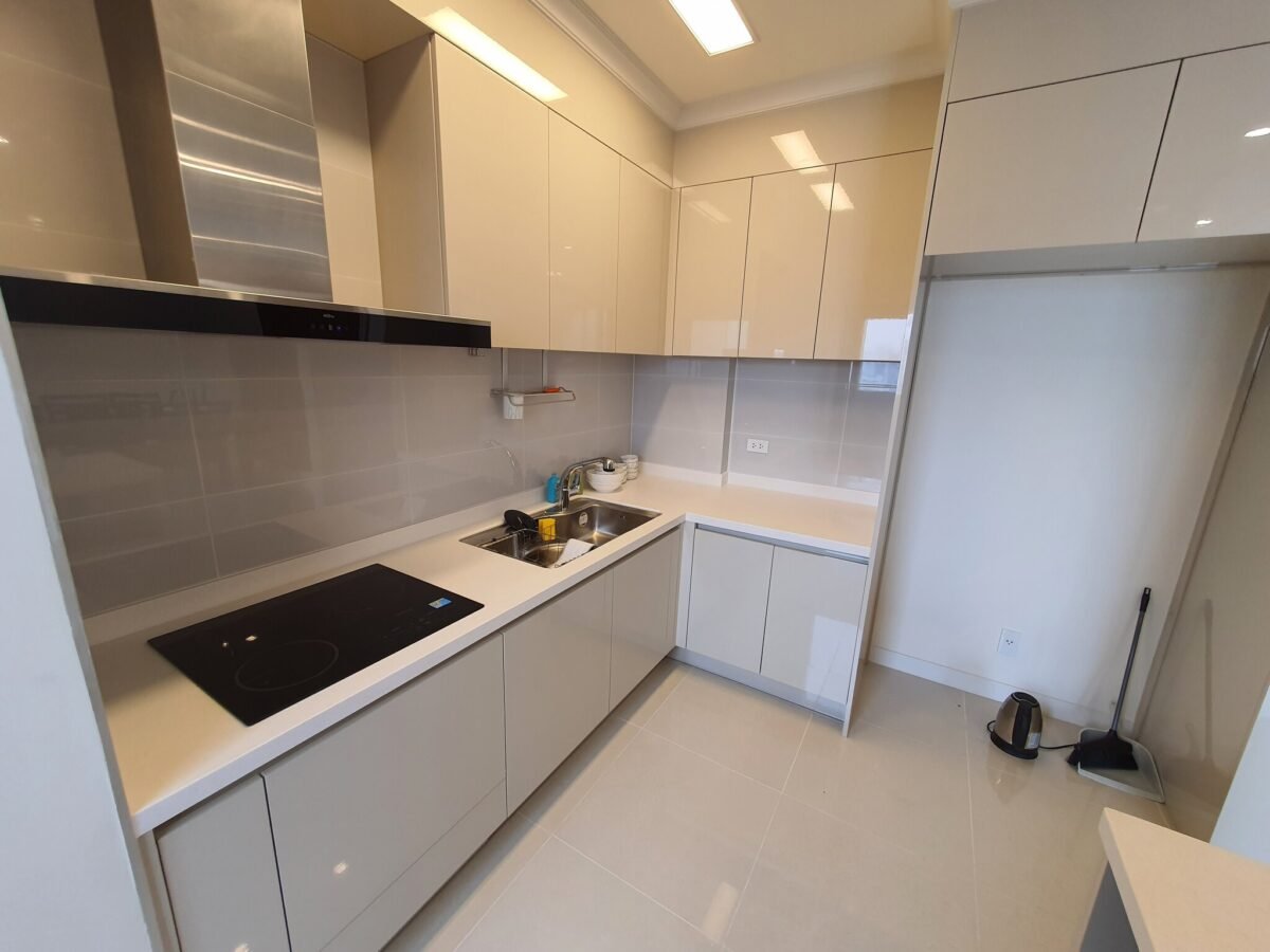 Cozy 3BRs apartment in Starlake Hanoi for rent (13)