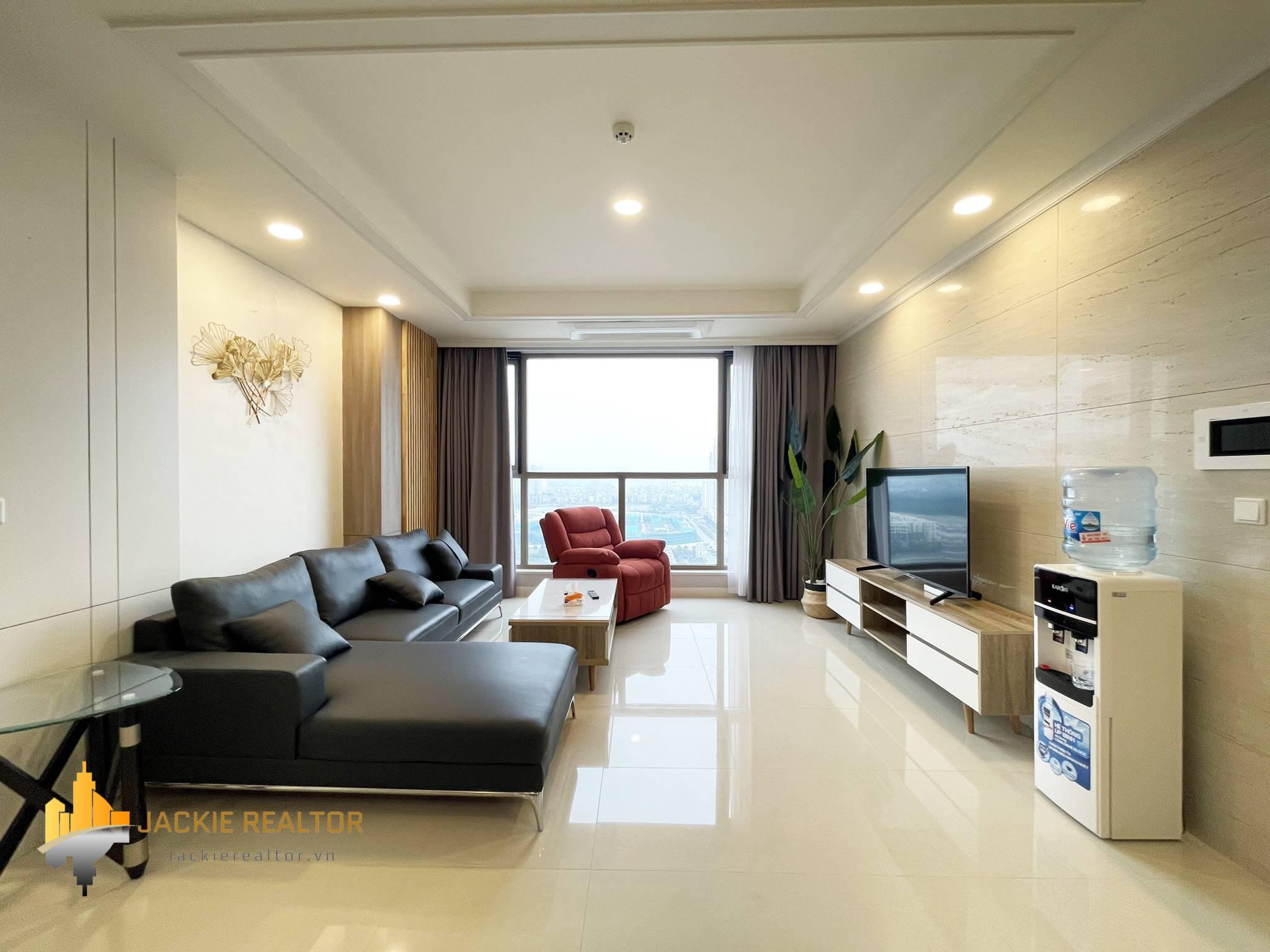 Enchanting 3-bedroom apartment close to The Korean Embassy (1)
