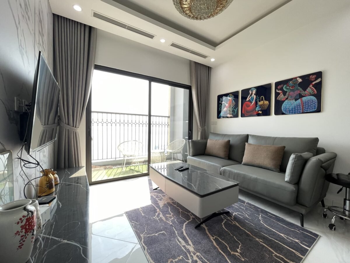Excellent 'dual key' apartment with stunning view for rent in D' El Dorado (4)