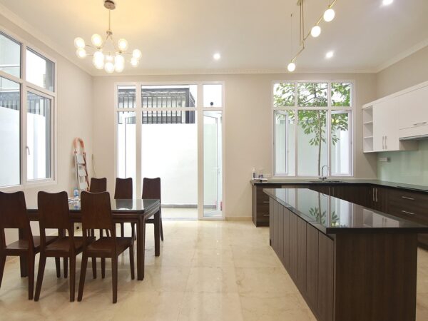 Nice semi-detached house for rent in Ciputra Tay Ho (2)