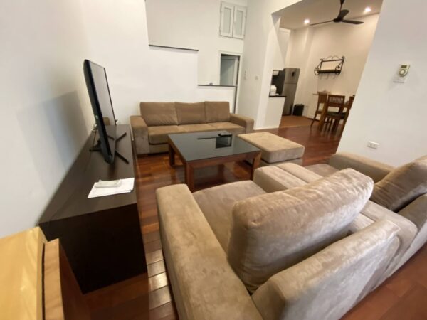Beautiful 3-floor house in Xuan Dieu, Tay Ho for rent (2)