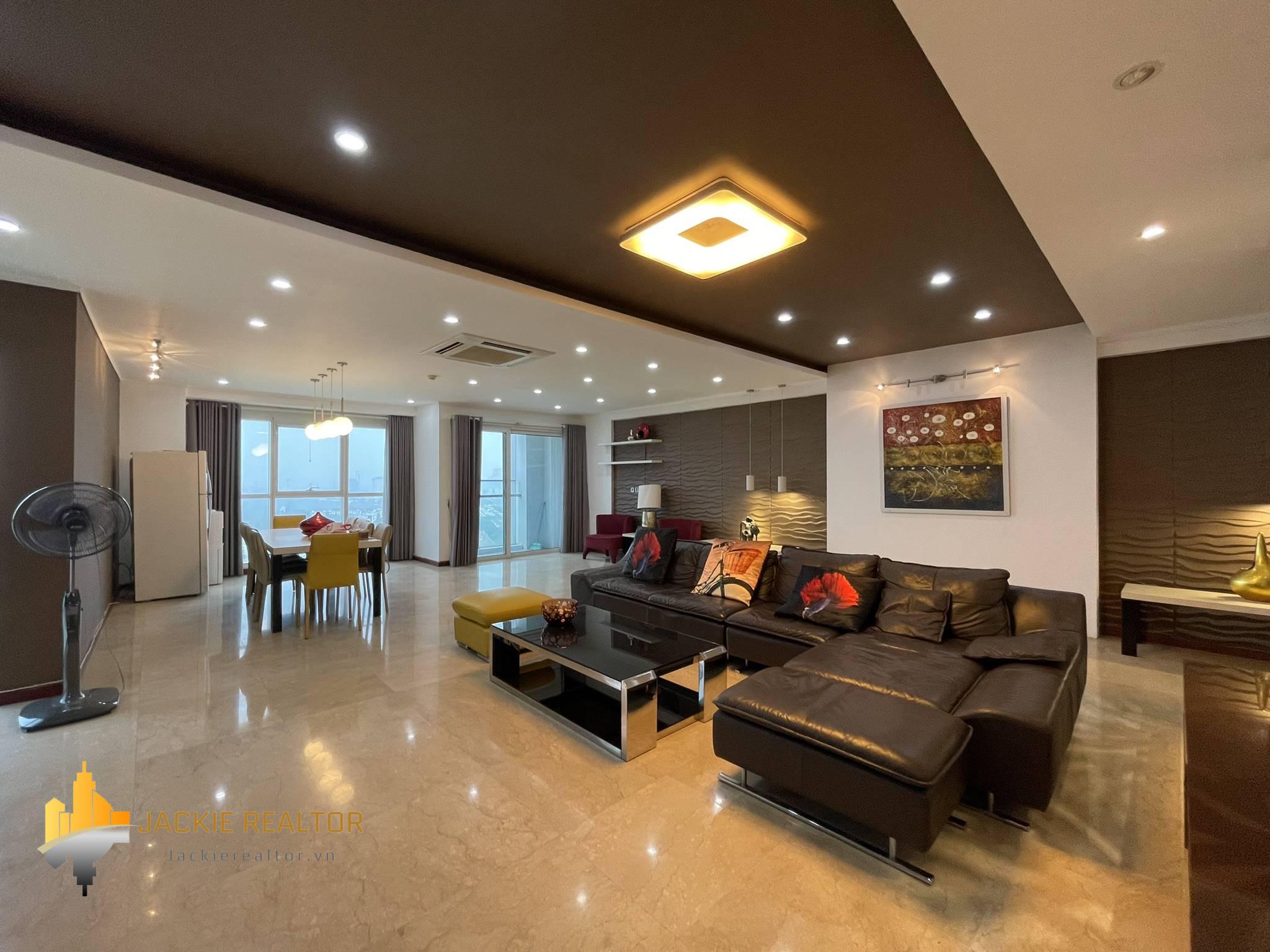 Modern vast 4-bedroom apartment to rent in L1 Ciputra (1)