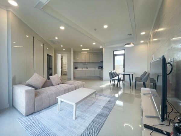 Starlake Hanoi - Beautiful 3-bedroom apartment for rent not to be missed (1)