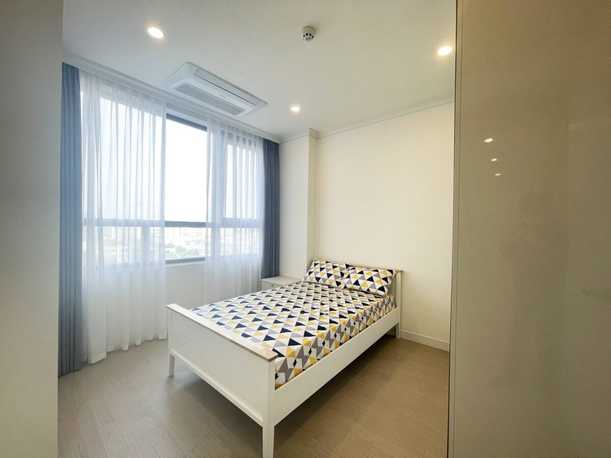 Starlake Hanoi - Beautiful 3-bedroom apartment for rent not to be missed (41)