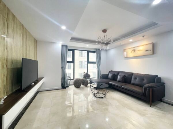 Attractive 2-bedroom apartment to rent in D' Le Roi Soleil (2)